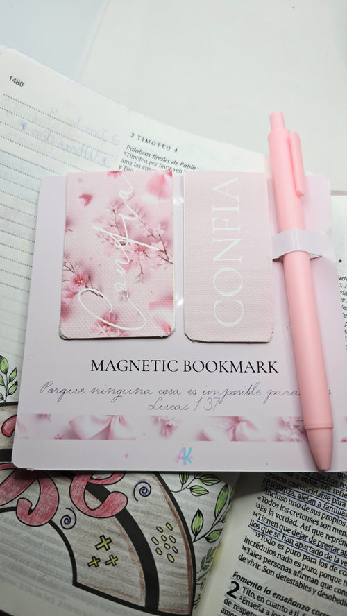 Magnetic Bookmark "CONFIA"