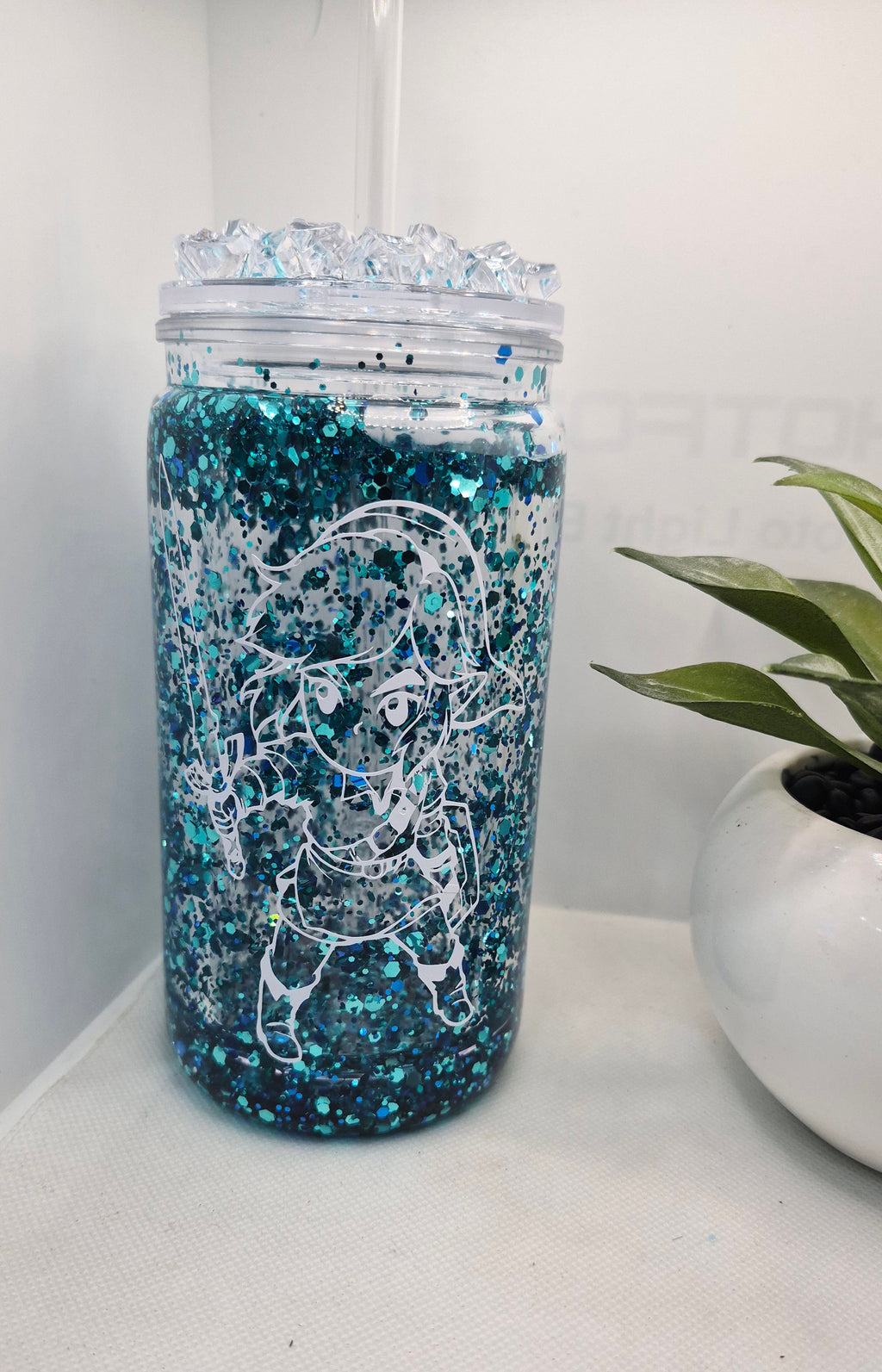 Snow Globe Tumbler "ZELDA"